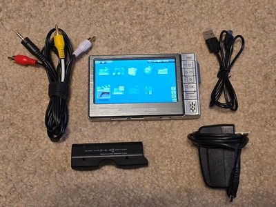 30GB ARCHOS 604 WIFI VIDEO MEDIA MP3 PLAYER WITH DOCK AND EXTRAS