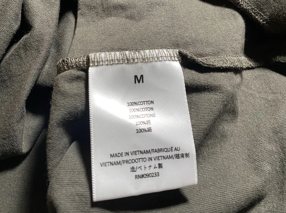 Camiseta básica de algodón Essentials gris pesado talla mediana para hombre de gran tamaño” Foto 3 de 4