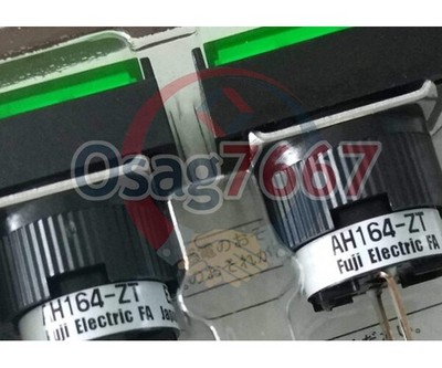 1PC   AH164-ZTGE3 Push button switch New #ff