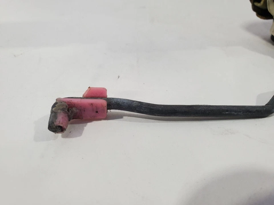 Nissan 240SX 1995 OEM actuador de cerradura de puerta delantera izquierda 8055379901 Foto 3 de 4