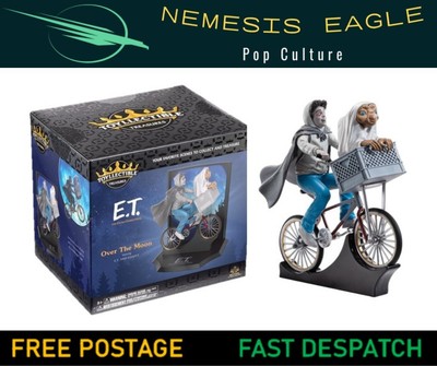 ET THE EXTRA TERRESTRIAL WITH ELLIOT OVER THE MOON DIORAMA NEU IN OVP