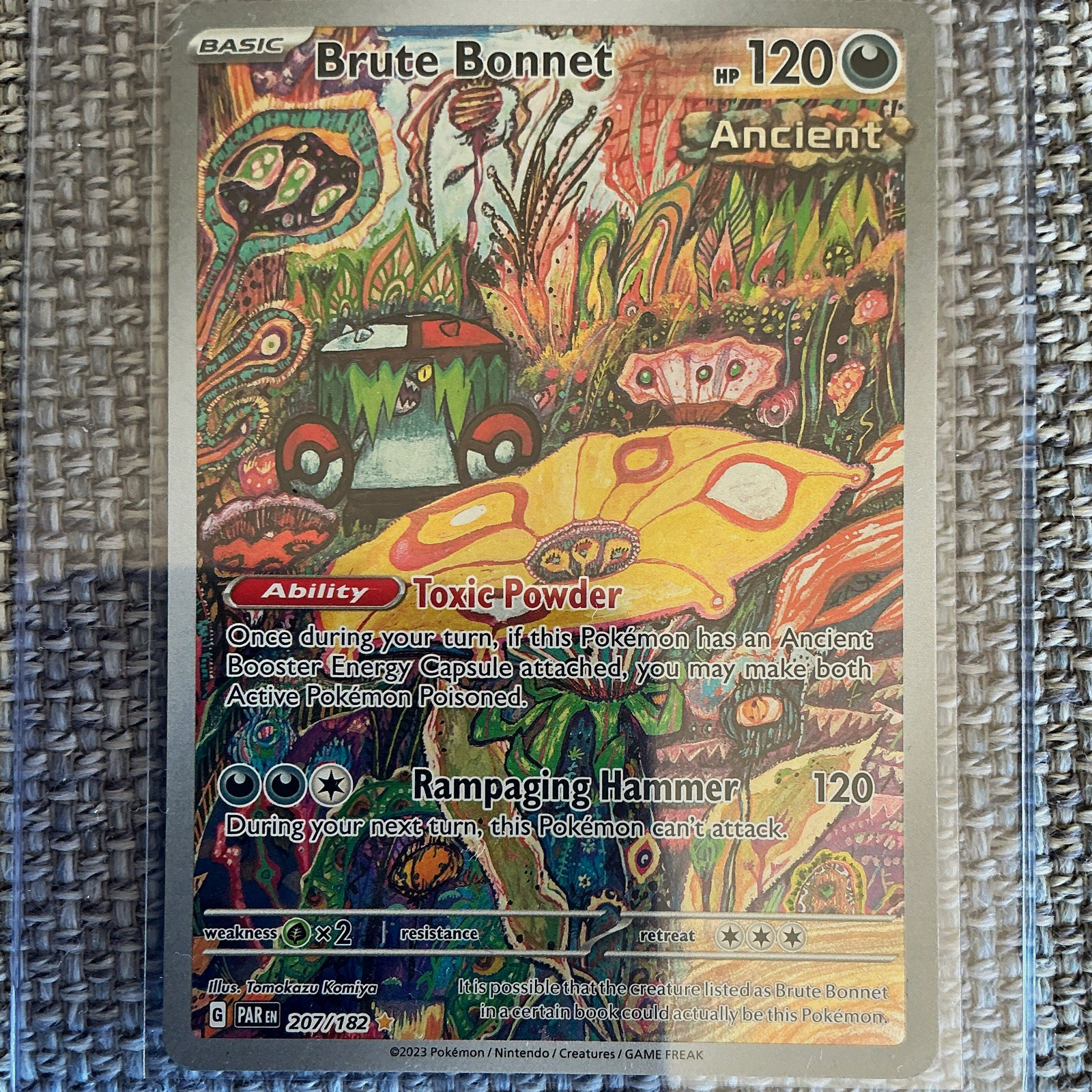 The Pokémon Company Brute Bonnet 207/182 SV04 Paradox Rift IR Full Art Holo ENG