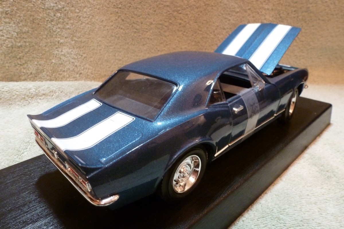 1967 Chevrolet Camaro Z28 1/18 Scale Blue - Road Legends | eBay