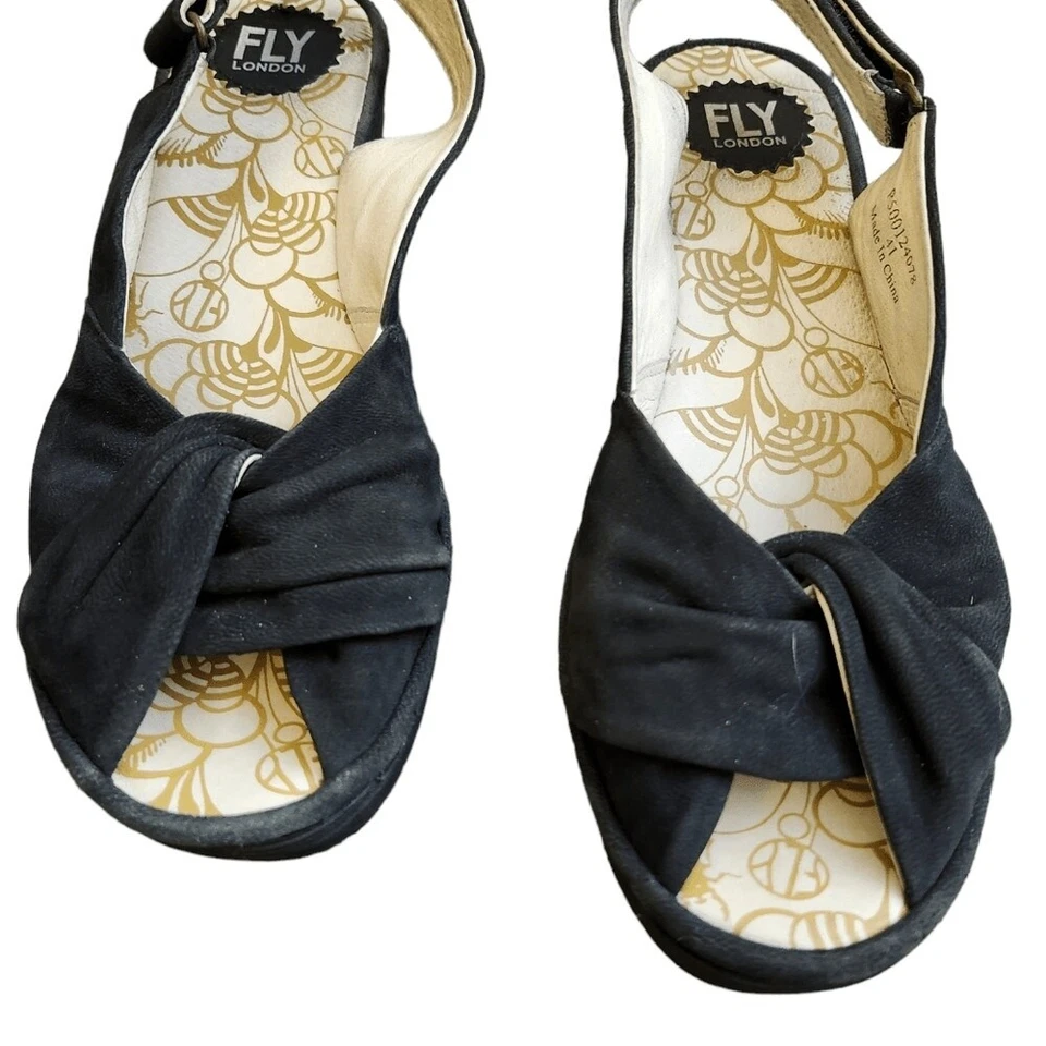 Fly London Yakin nudo peep toe sandalias de cuña de gamuza negras 10.5 Foto 3 de 4