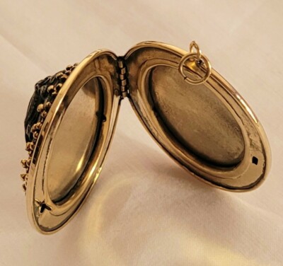 Pendentif Camée Cassolette Porte-photo Vintage #K23 - Doré/argenté, époque ~1900