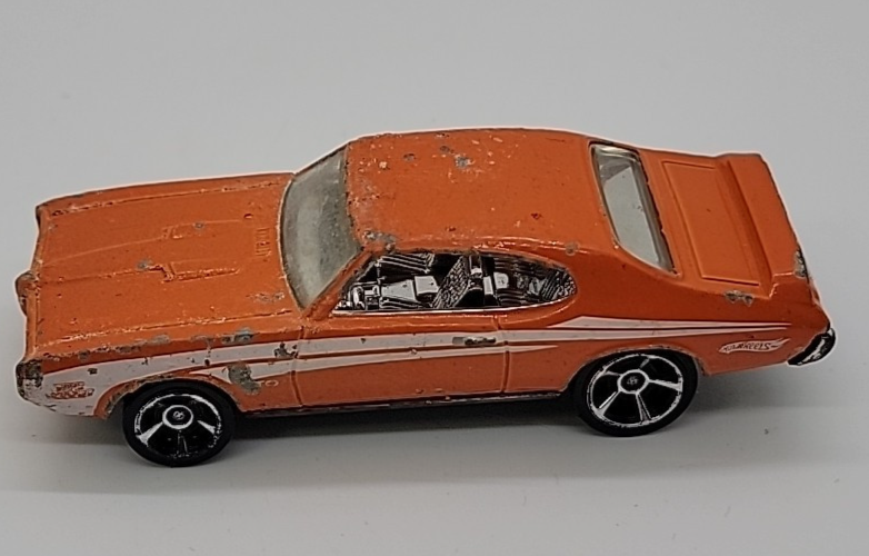オレンジ GTO ミニカー s-l1200.png