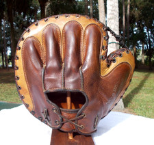 VINTAGE/OLD..1940's...WILSON..BASEBALL GLOVE/MITT..ANTIQUE.RARE.CATCHER.BAT.BALL
