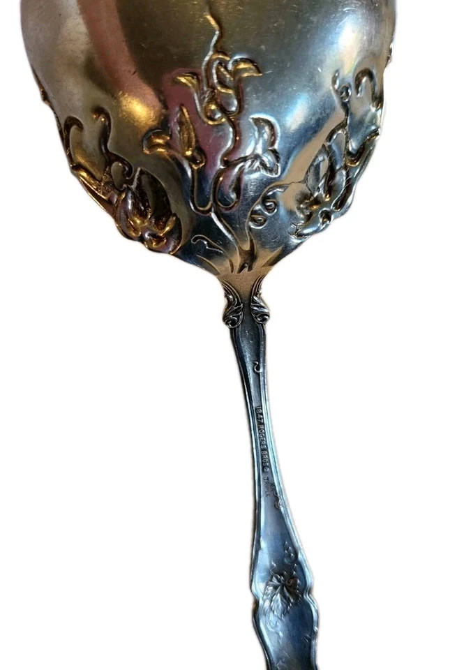 ROGERS BROS UVA XS Antigua Triple Plateado Baya/Cuchara de Postre 1847  Foto 4 de 4