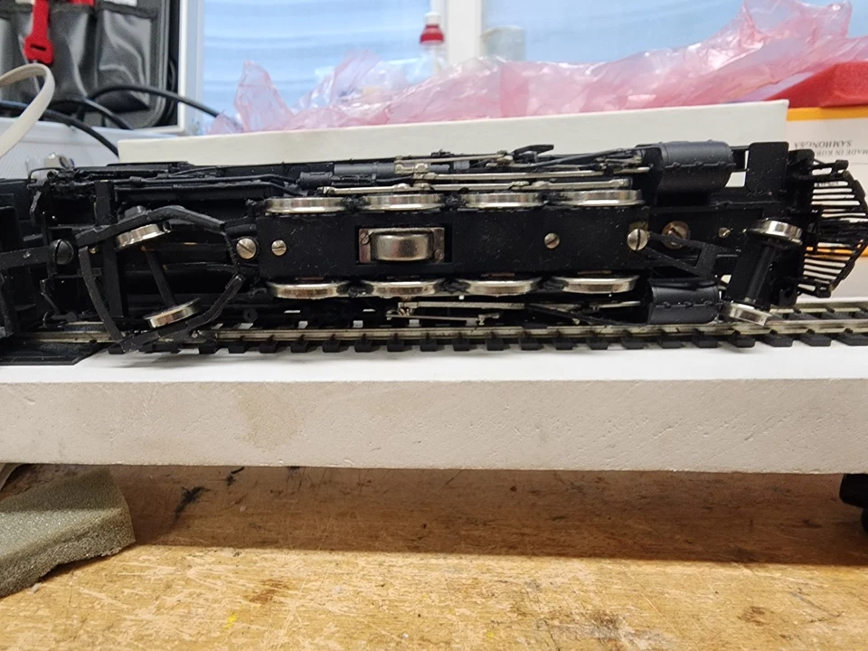 HO Sunset Santa Fe 2-8-2 Brass Locomotive Factory Painted 50.00 off!! — 第 3/4 张图片