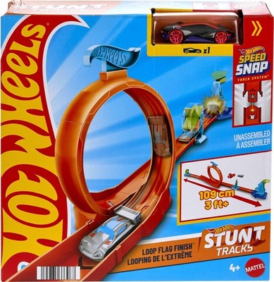 Hot Wheels Stunt Track Loop Flag Finish