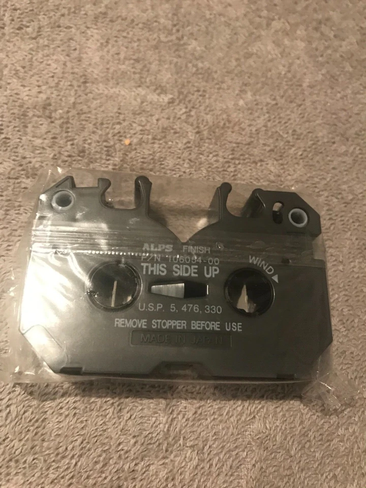 Cartucho de acabado Alps para impresora serie MD. P/N 106054-00. ¡Solo un cartucho! Foto 2 de 2