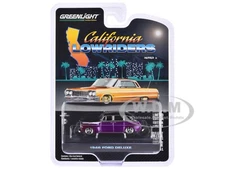 1946 FORD FORDOR SUPER DELUXE PURPLE & BLACK 1/64 DIECAST BY GREENLIGHT 63070 A
