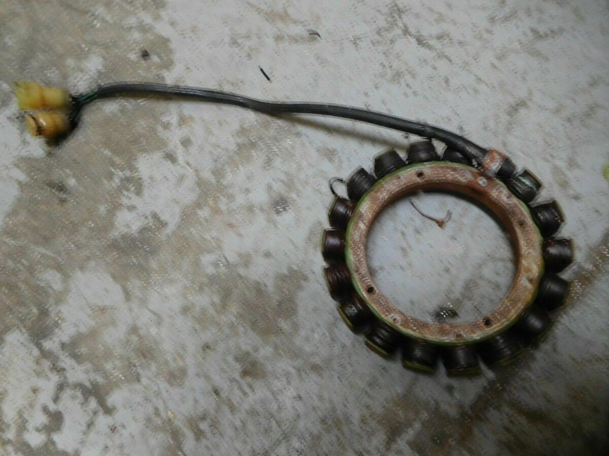 2004 Yamaha 225hp outboard 4 stroke Stator 69j-81410-01-00 2004 Yamaha 225hp outboard 4 stroke Stator 69j-81410-01-00