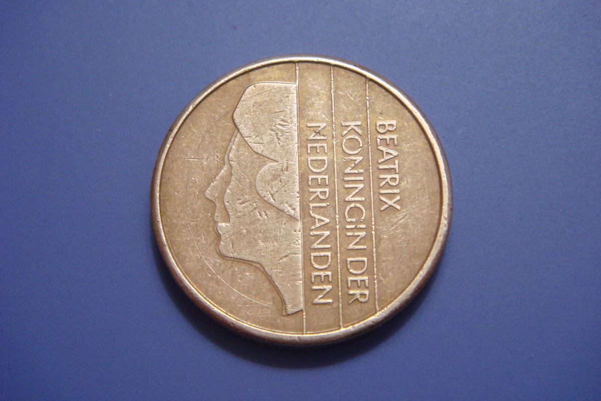 NETHERLANDS 5 GULDEN 1989 Beatrix