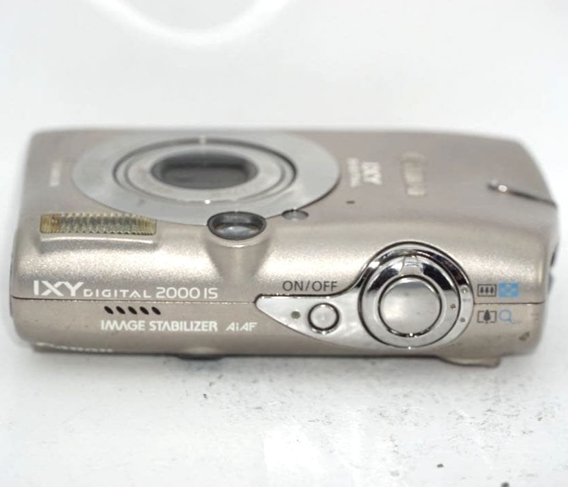 Canon IXY DIGITAL 2000 IS Titanium 12.1MP Digital Camera 3.7x