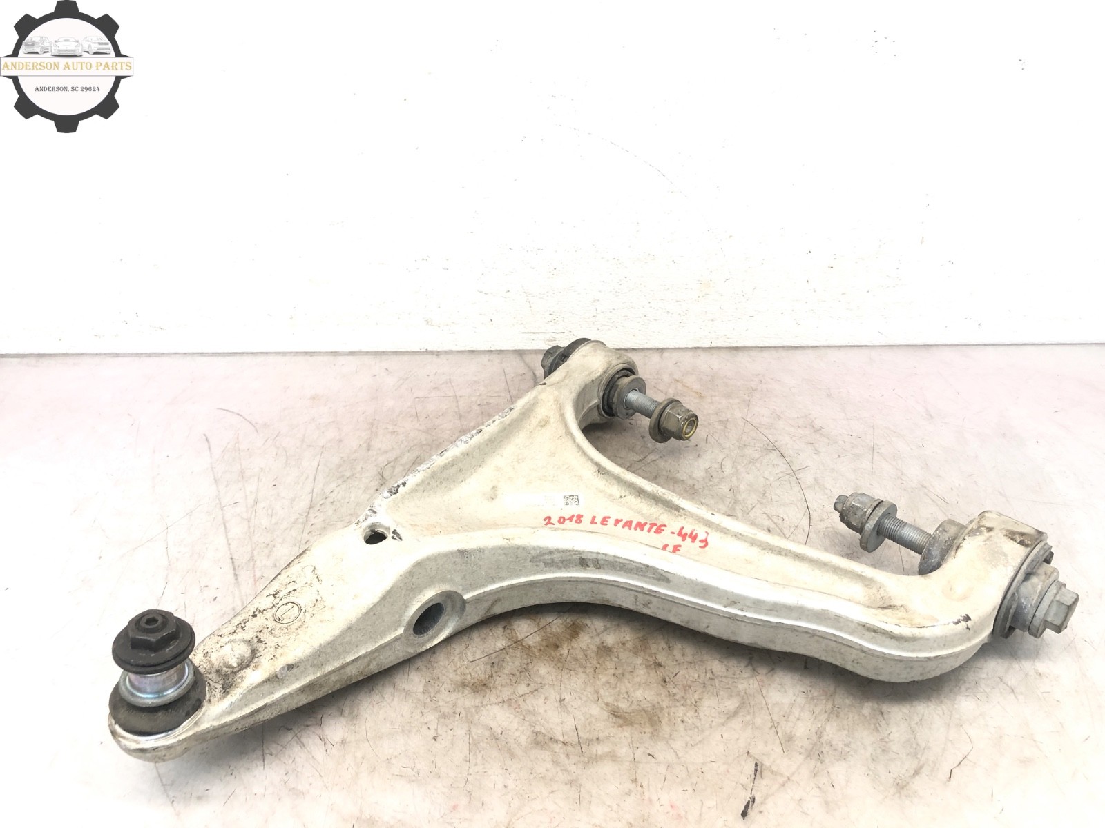 2017-2022 MASERATI LEVANTE AWD 3.0L LEFT DRIVER FRONT LOWER CONTROL ARM OEM