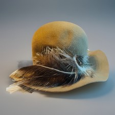 Feather Original 1980s Vintage Hats for Women for sale | eBay display picture 1