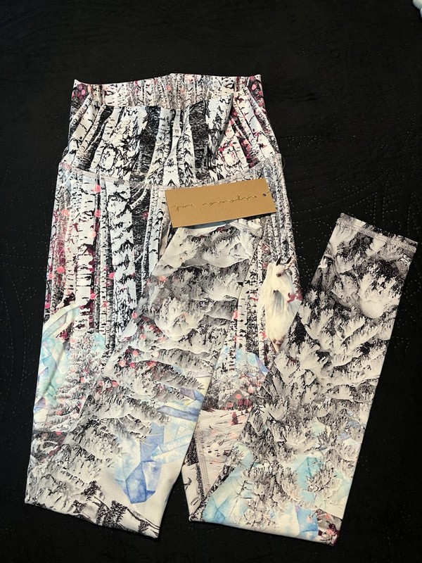 niyama sol leggings small Size S NWT