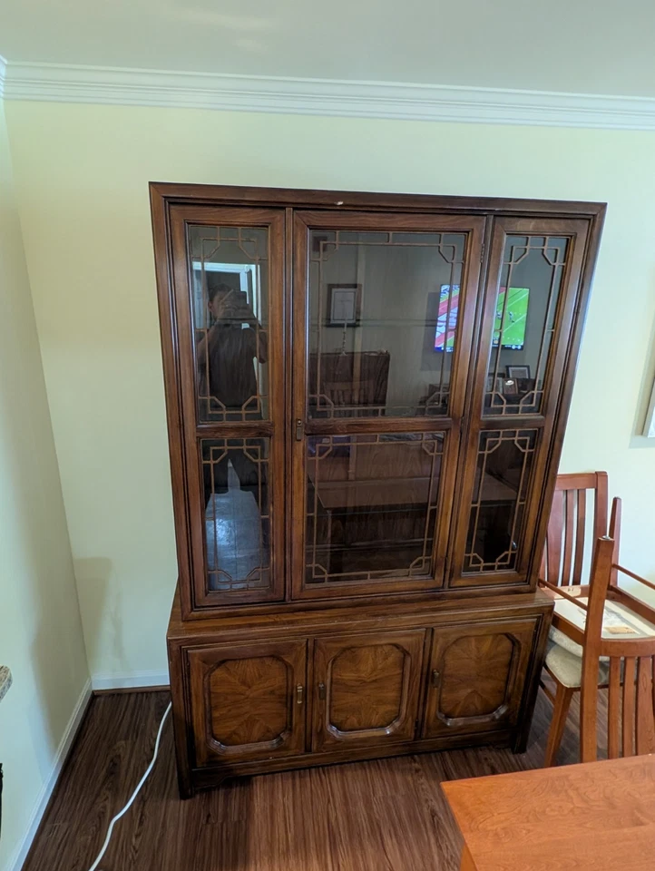 cabaña gabinete porcelana antigua vintage Foto 2 de 4