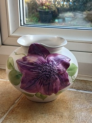 SARAH BASSETT LLANELLI BLUMENVASE EXQUISITE HANDWERKLICH HERGESTELLTE STUDIOKERAMIK SEHR GUTER ZUSTAND