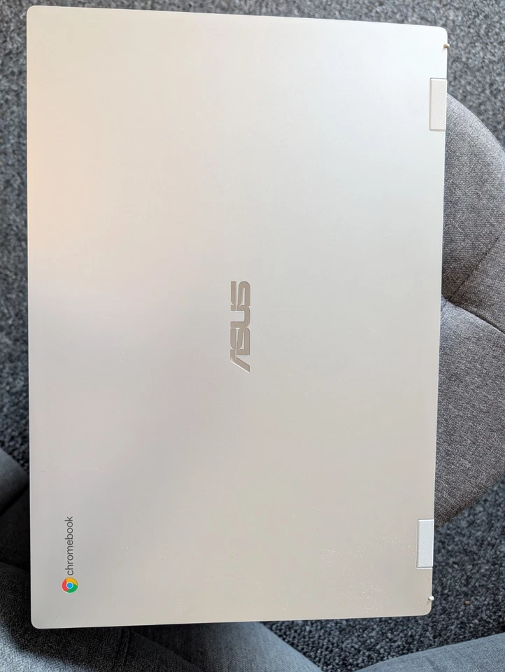 ASUS CX1700 17.3" Chromebook - Perfect for Students & Basic Computing Needs - Image 2 of 3