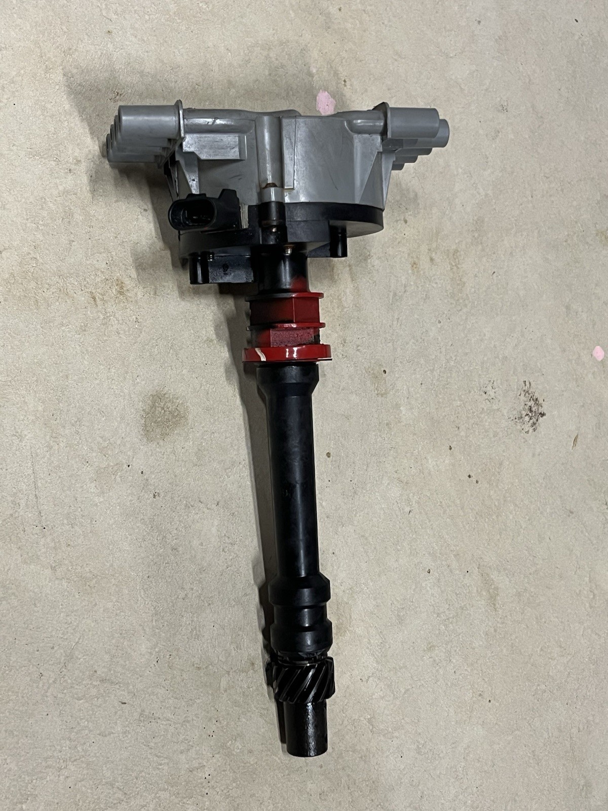 Volvo Penta Vortec 5.7 Distributor Complete Assembly Used In Good Condition OEM
