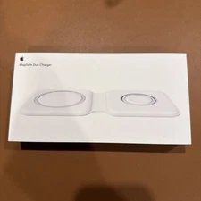 Apple MagSafe Duo Charger White MHXF3AM/A • Foldable Wireless Charger + Lightnin