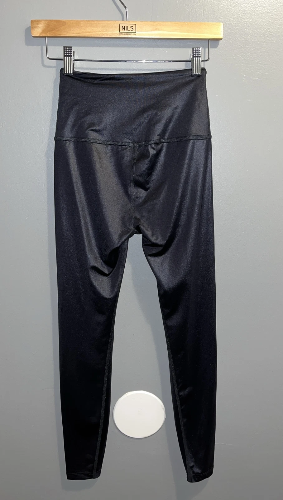 beyond-yoga shine high waisted midi leggings