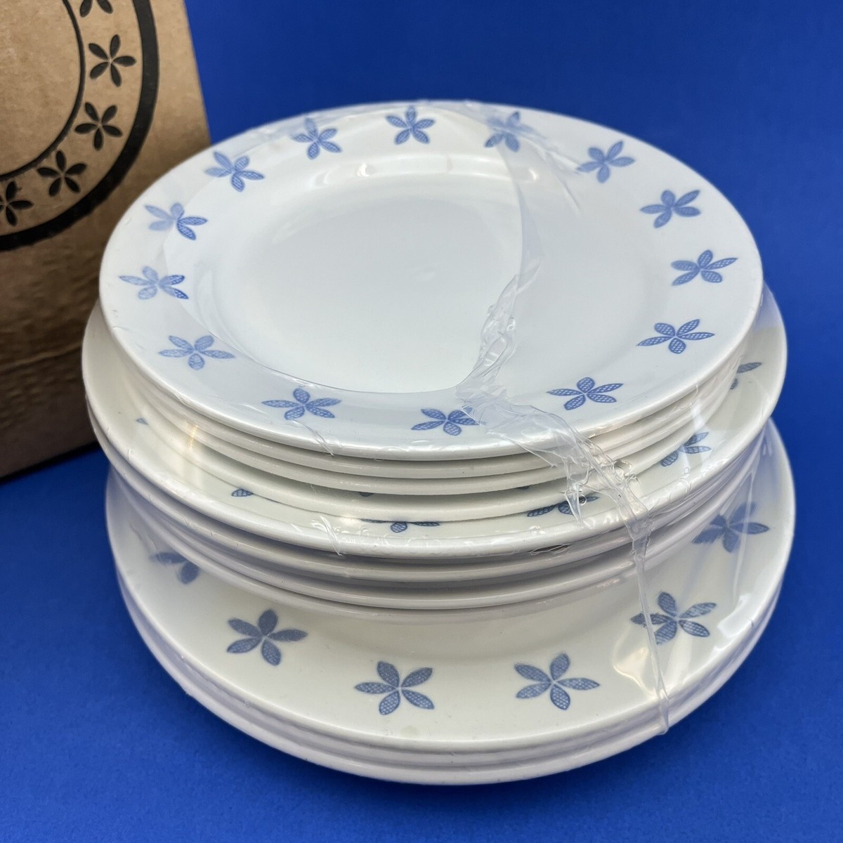 IKEA New Vintage 12 Pcs Set Blue Flowers White Dinner Salad Plates