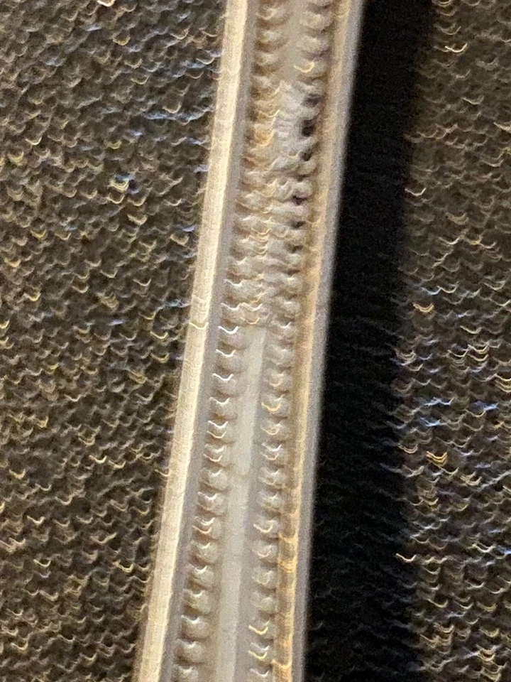 CUCHARA BAYAS GRANDE PLATA ESTERLINA CON MONOGRAMA CON GRAN FORMA 8 1/2" ERA 1900 Foto 3 de 3