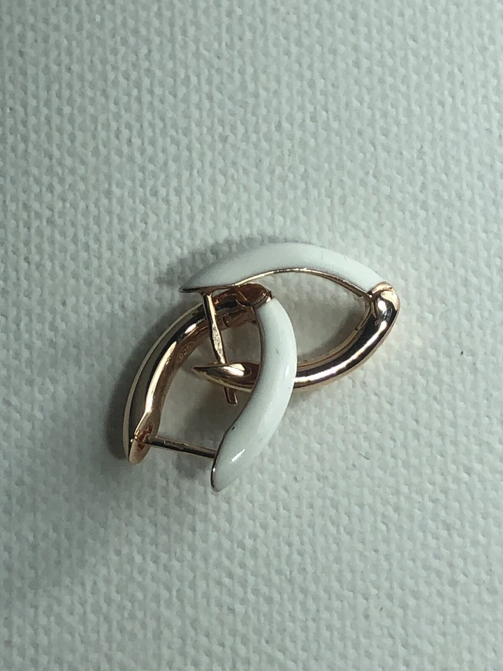 orecchini in argento 925 con rivestimento in smalto bianco - Immagine 2 di 4