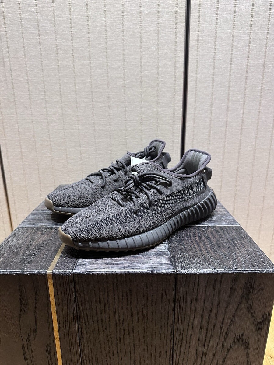yeezy cinder 10.5