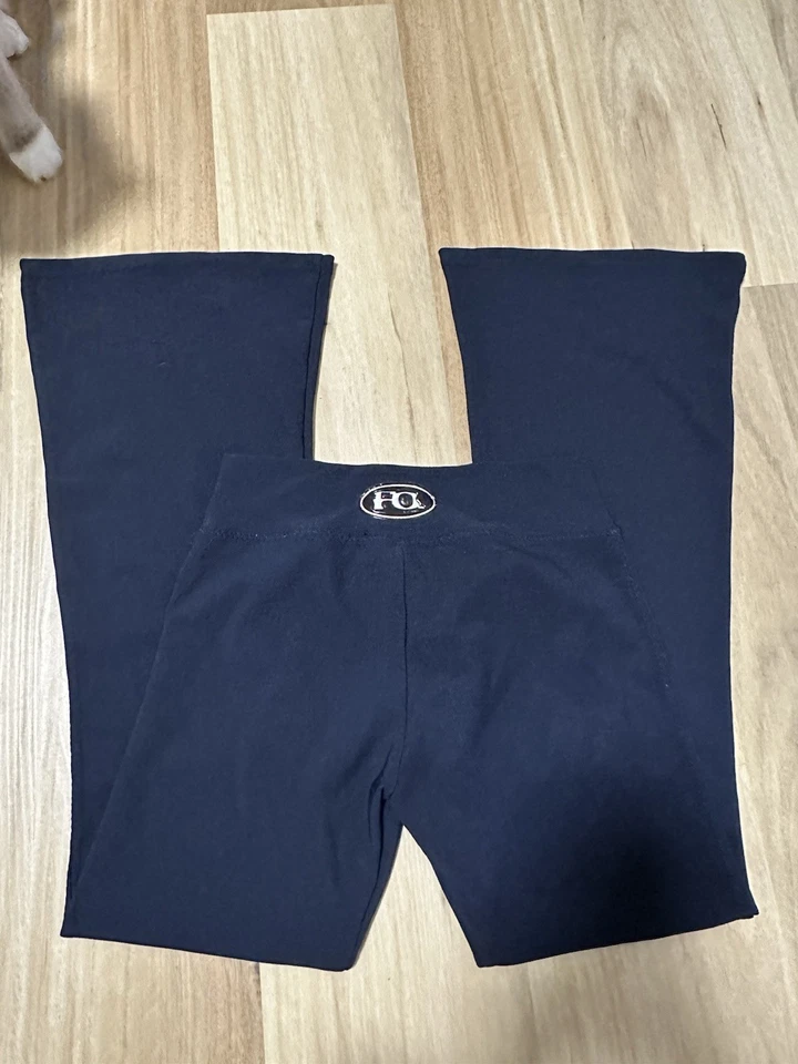 Vintage Face Off Navy Low Rise V-front Flare Pants Size 8 - image 2 of 3