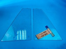 Mercedes W110 W111 W112 Rear Quarter Window Glass Set 1107350109 Genuine NOS