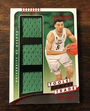 2021-22 Panini Chronicles Chris Duarte Absolute Tools Of The Trade Red #/199