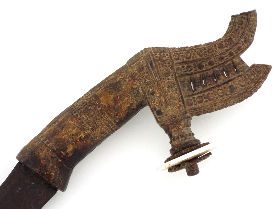 RARE Indonesian Island Java Nobleman's LUWUK Short Sword. Carved Wooden