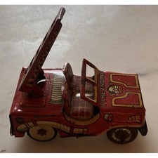 Small Tin Lithograph Friction Fire Engine Jeep with Ladder Made in Japan GUC