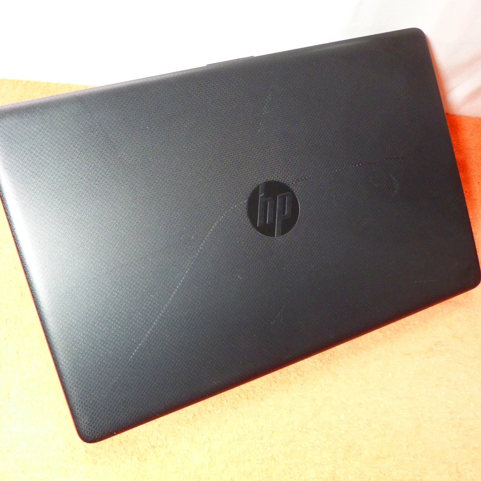 HP 15 DA 15 Zoll FULLHD l 10Gen Intel I SSD Windows 11 l 8GB RAM NEU HDMI USB3 - Bild 2 von 4