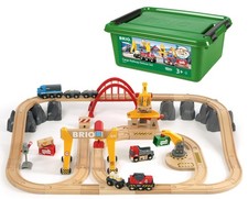 BRIO World Deluxe Cargo Wooden Railway Train Set for Children Age 3 Years Up for