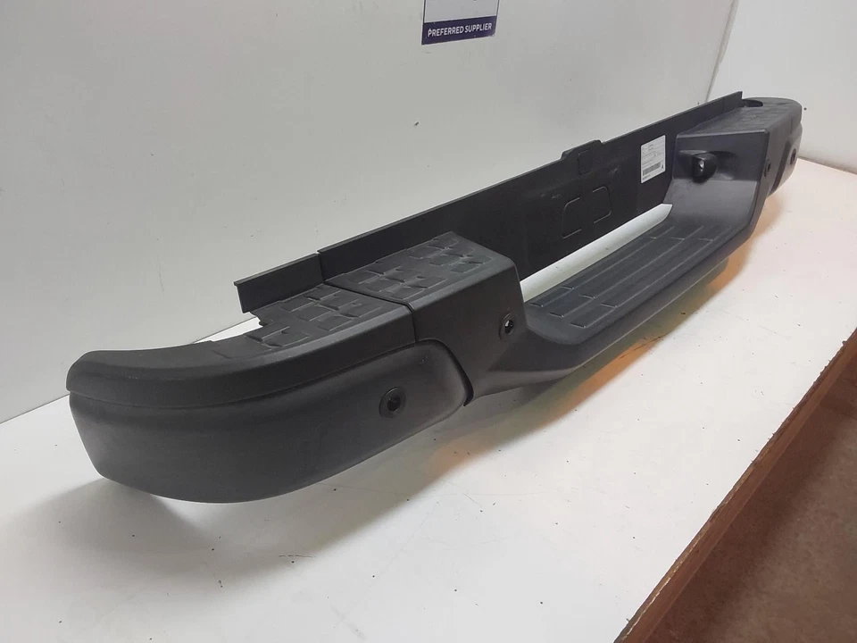 HOLDEN COLORADO REAR BUMPER RG, W/ GREY STEP TYPE, 01/12-06/16 12 13 14 15 16 - image 4 of 4