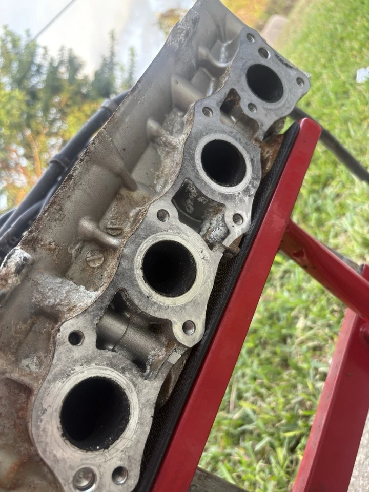 2004 Honda Aquatrax R-12X Turbo OEM Cylinder Head & Throttle Bodies ARX1200T2 - Image 4 of 4