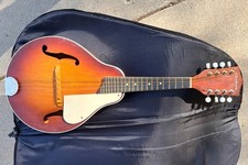 Montgomery Wards Airline A Style Flat Back 2-Tone Mandolin, circa 1953 w Case