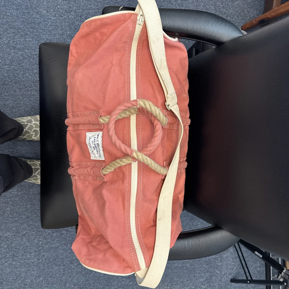 Wm. J. "Bolso de lona vintage Mills & Co of Greenport, Nueva York 24x11""" Foto 3 de 4