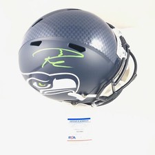 Russell Wilson Rookie Cards and Autographed Memorabilia Guide 72
