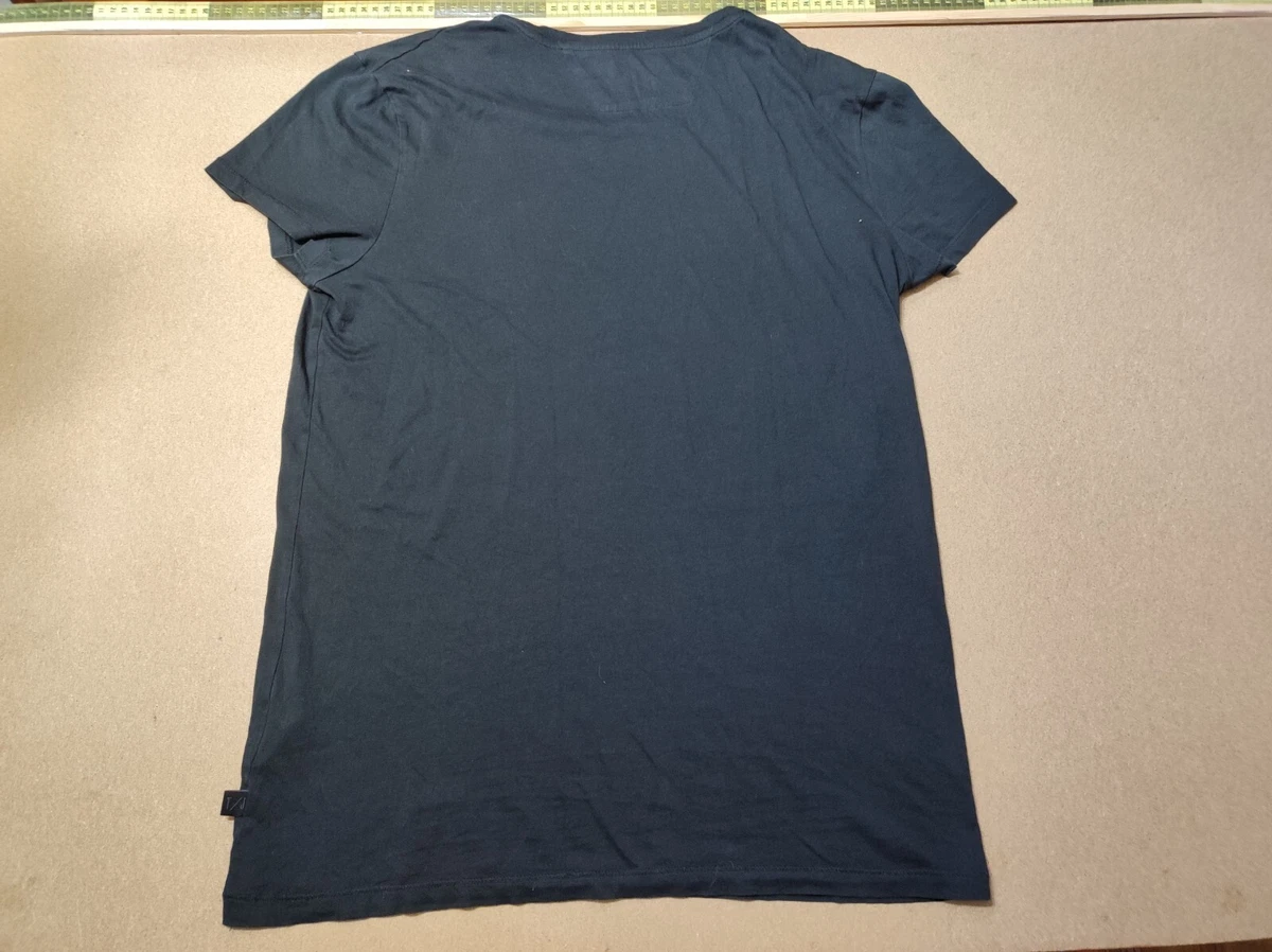 womens large t shirt in men's