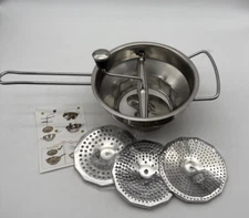 BEZRAT FOOD MILL Stainless Kitchen Mill w/3 Discs Mash/Strain/Grate Vegies Fruit