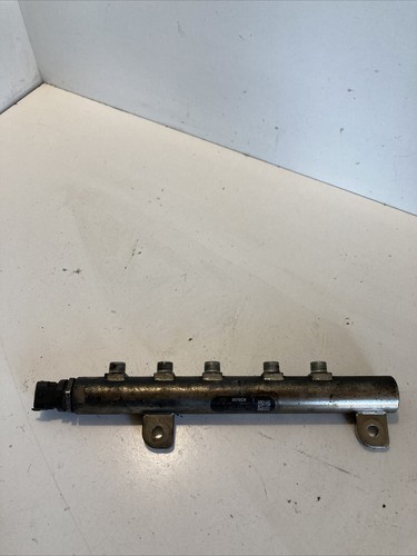 Saab 9-3 Kraftstoffverteiler 0445214095 Original 1.9 Tid 120 PS 2008