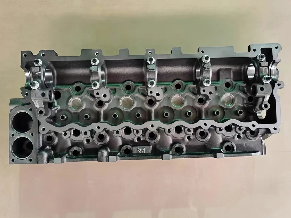 Conjunto de culata para Hino FA1517 FB1817 1998-2004 5,3 L Foto 2 de 4