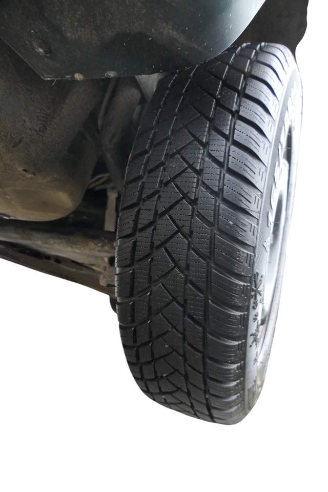 4x Skoda Fabia Felgen Reifen 165/70 R14 81T Winterreifen M&S 5jx14H2 ET35 6-8mm - Bild 2 von 4