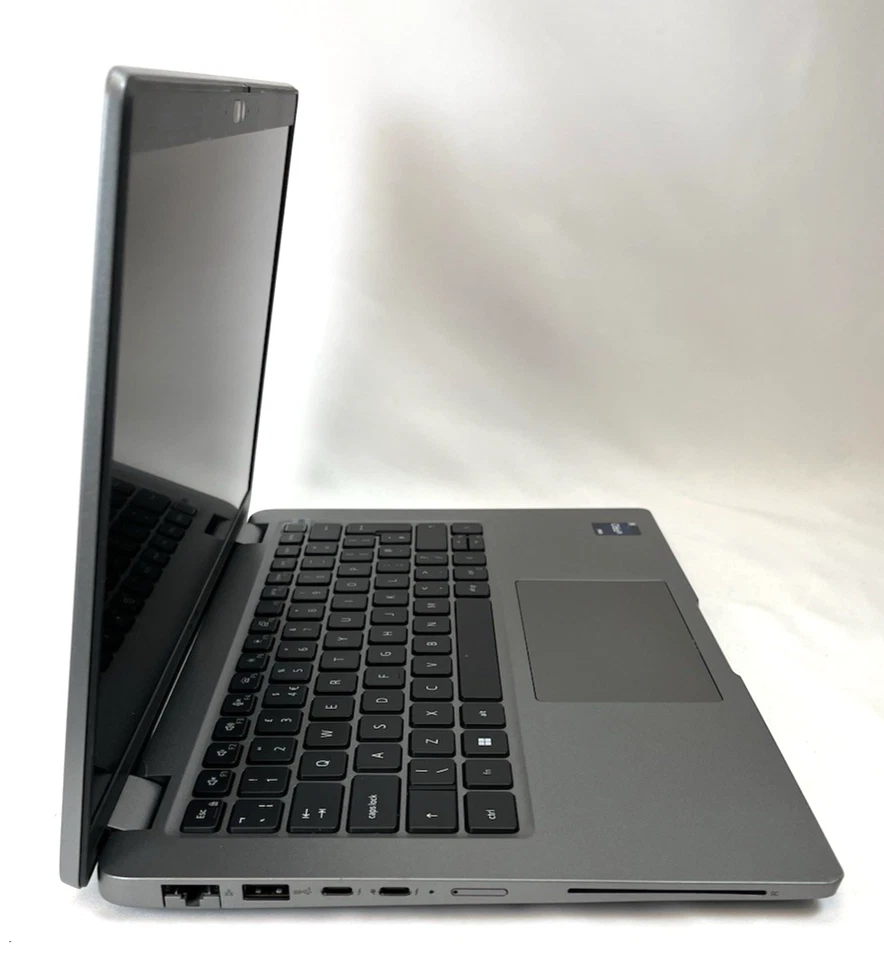 Dell Latitude 5440 Core i5 13th Gen 16GB RAM 256GB NVMe Windows 11 Pro READ - Image 2 of 4